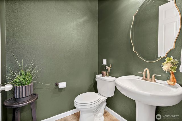 623 S Davis Street, Buckley, WA 98321