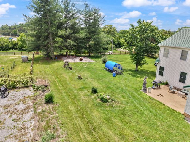 130 & 147 Camp Hurni Way, Crab Orchard, KY 40419
