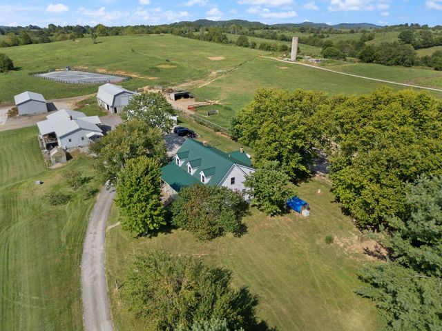 130 & 147 Camp Hurni Way, Crab Orchard, KY 40419
