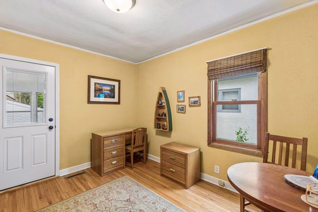 1516 Asbury Street, Saint Paul, MN 55108