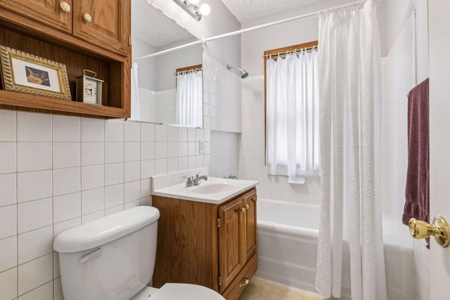 1516 Asbury Street, Saint Paul, MN 55108