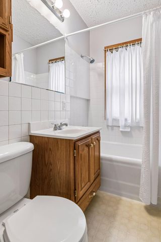 1516 Asbury Street, Saint Paul, MN 55108
