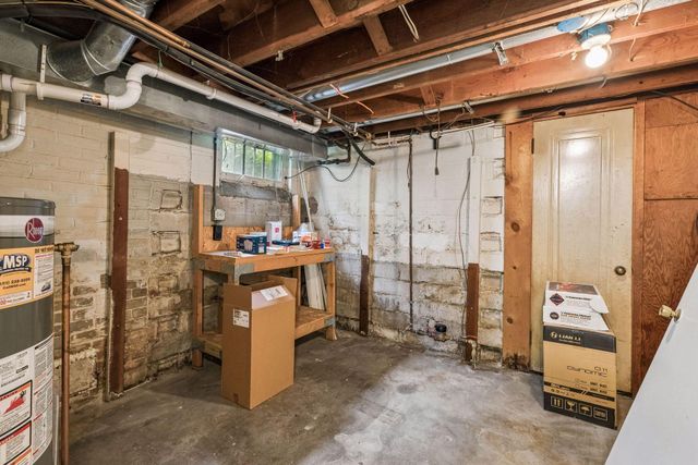 1516 Asbury Street, Saint Paul, MN 55108