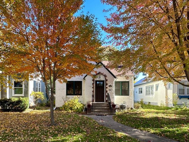 1516 Asbury Street, Saint Paul, MN 55108