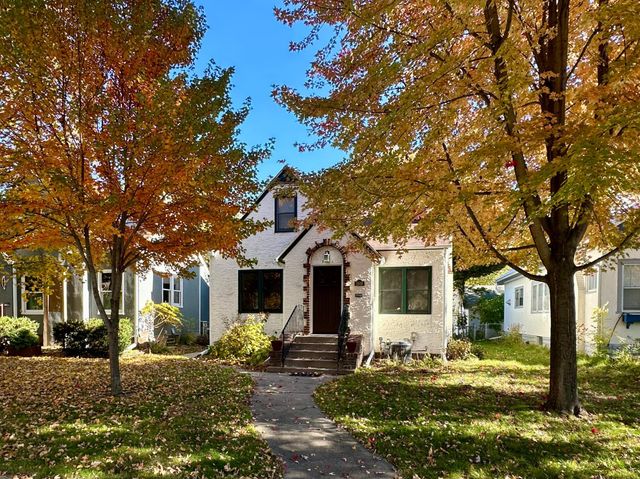 1516 Asbury Street, Saint Paul, MN 55108