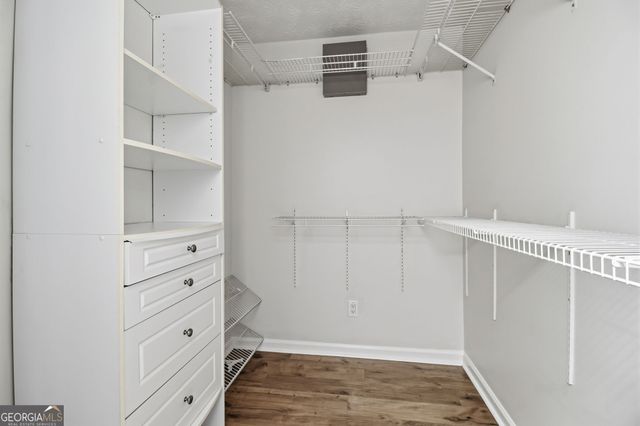 1402 Mclendon Drive, Decatur, GA 30033