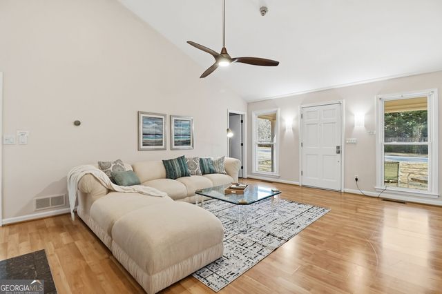 1402 Mclendon Drive, Decatur, GA 30033