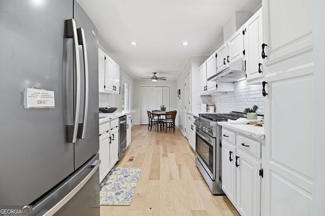 1402 Mclendon Drive, Decatur, GA 30033