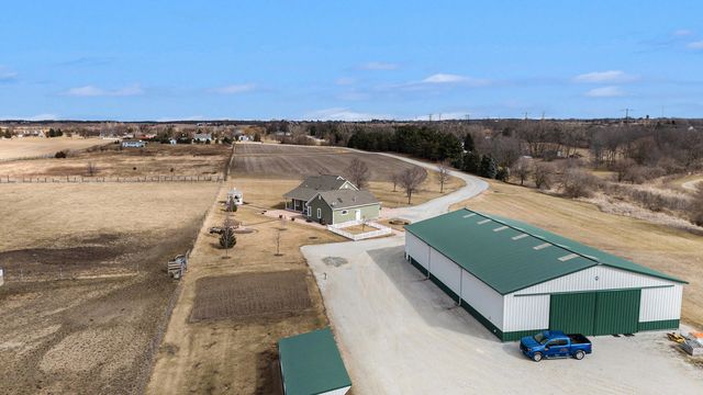945 E Eagle Lake Road, Beecher, IL 60401