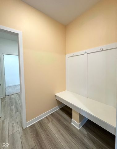 5160 Holborn Avenue, Mccordsville, IN 46055