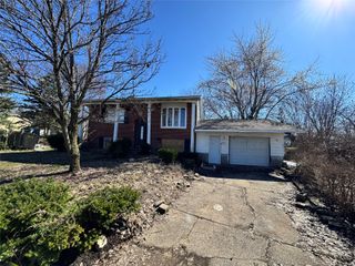 2333 WOODLAWN Avenue, Erie, PA 16510