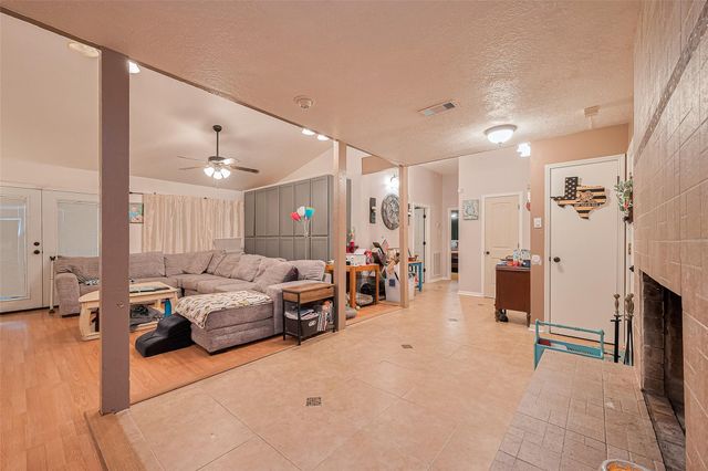16318 Spinnaker Drive, Crosby, TX 77532