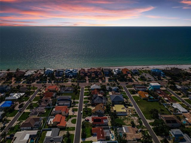111 17TH STREET, Belleair Beach, FL 33786