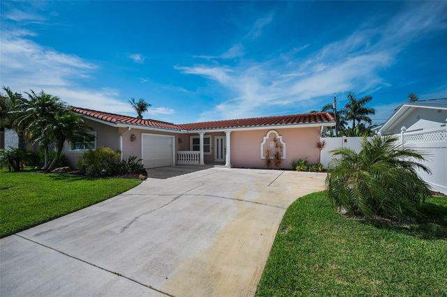 111 17TH STREET, Belleair Beach, FL 33786