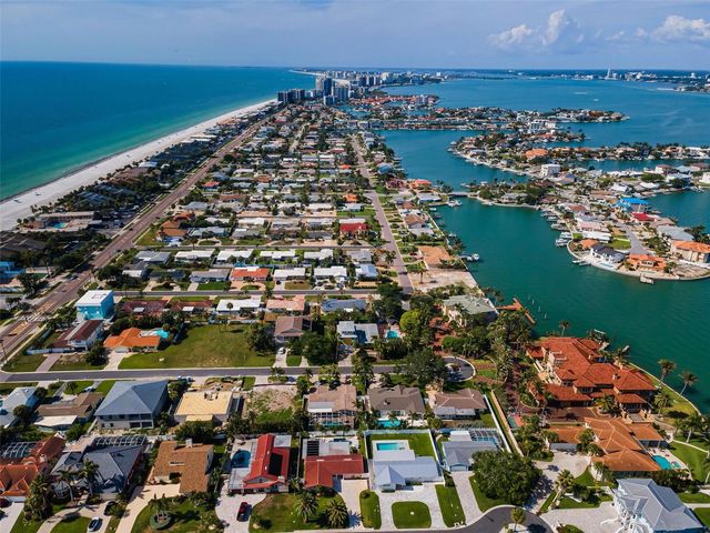 111 17TH STREET, Belleair Beach, FL 33786