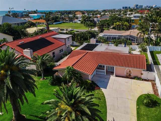 111 17TH STREET, Belleair Beach, FL 33786