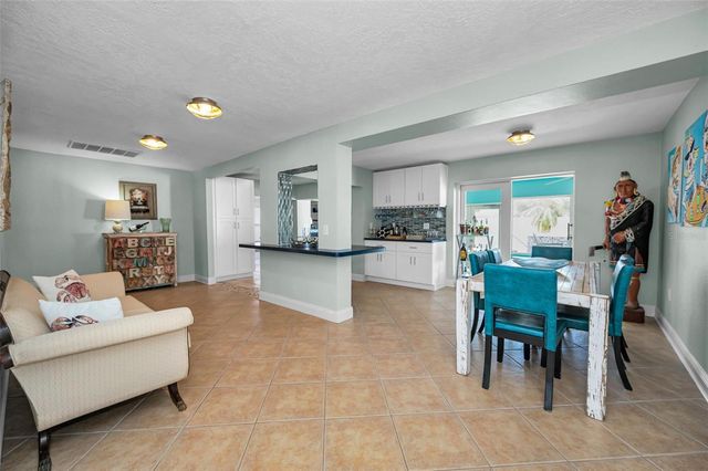 111 17TH STREET, Belleair Beach, FL 33786