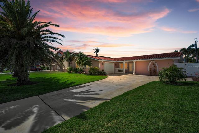 111 17TH STREET, Belleair Beach, FL 33786
