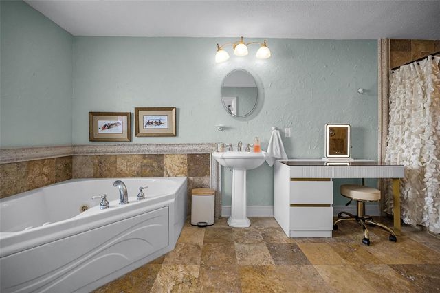 111 17TH STREET, Belleair Beach, FL 33786