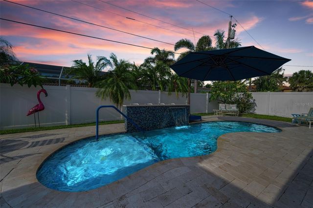 111 17TH STREET, Belleair Beach, FL 33786