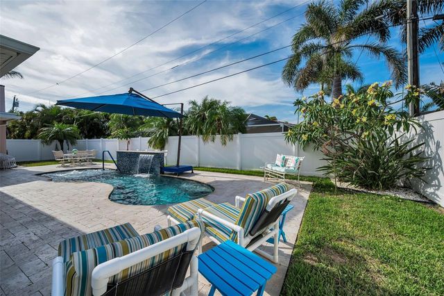 111 17TH STREET, Belleair Beach, FL 33786
