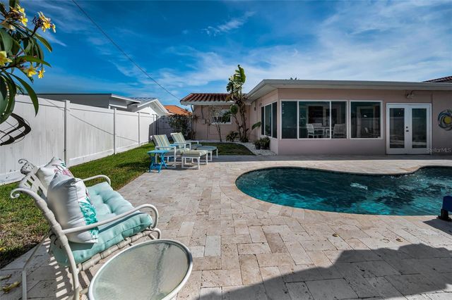 111 17TH STREET, Belleair Beach, FL 33786