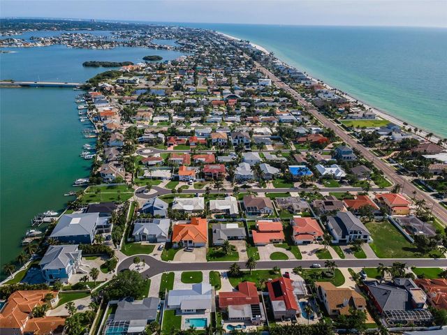 111 17TH STREET, Belleair Beach, FL 33786
