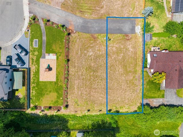 11 81st Street SW, Everett, WA 98203