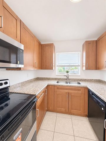 2521 Pierce St 10, Hollywood, FL 33020