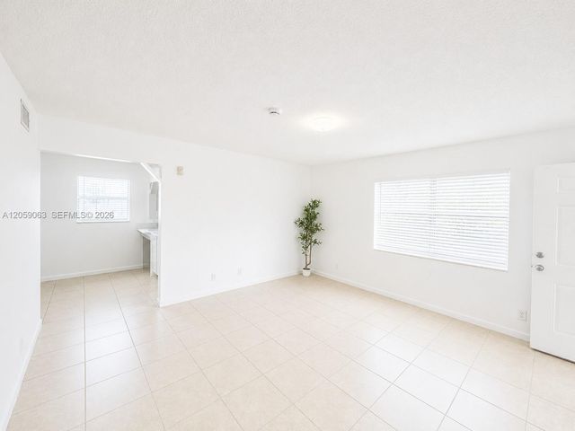 2521 Pierce St 10, Hollywood, FL 33020
