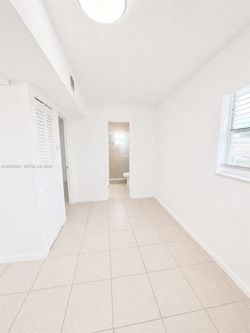 2521 Pierce St 10, Hollywood, FL 33020