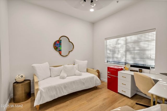 2018 E River Rd Unit 201, Tucson, AZ 85718