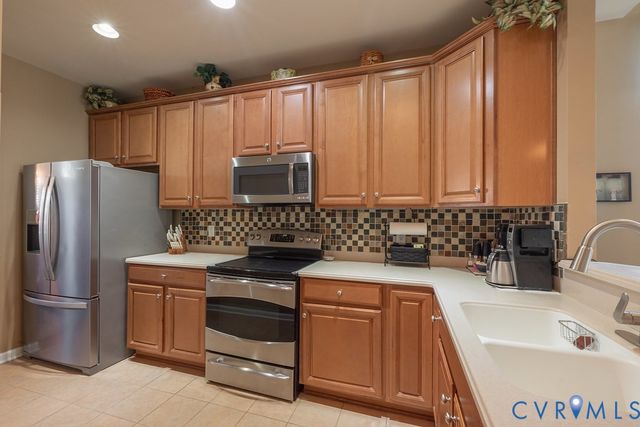 10523 Tea Olive Cir, New Kent, VA 23140