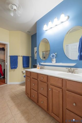 10523 Tea Olive Cir, New Kent, VA 23140