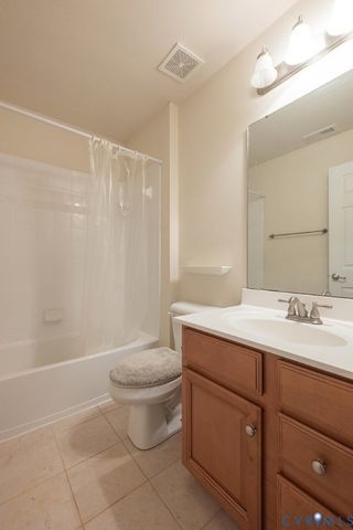 10523 Tea Olive Cir, New Kent, VA 23140