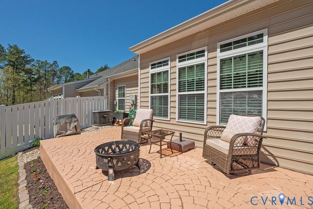 10523 Tea Olive Cir, New Kent, VA 23140