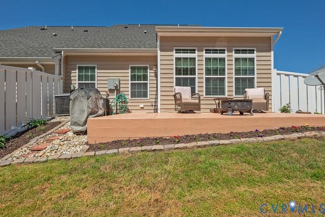 10523 Tea Olive Cir, New Kent, VA 23140