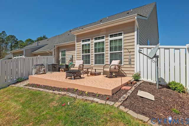 10523 Tea Olive Cir, New Kent, VA 23140