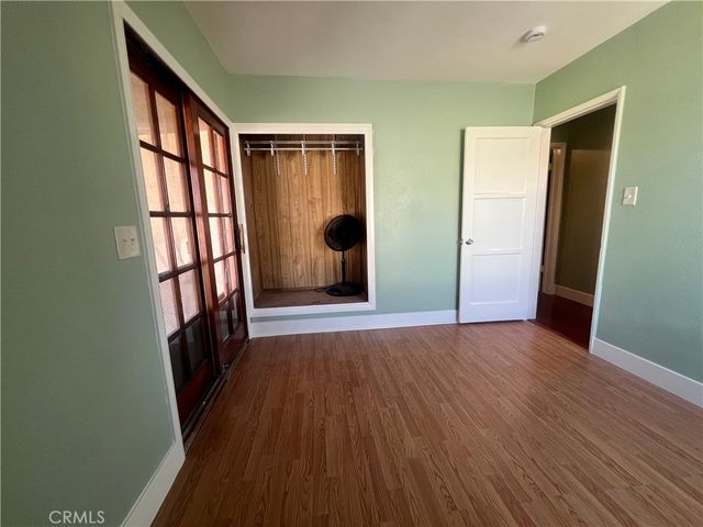 822 S Chester, Compton, CA 90221