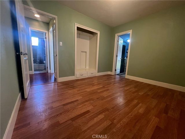 822 S Chester, Compton, CA 90221