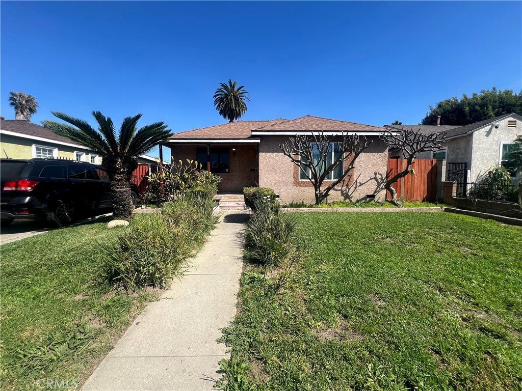 822 S Chester, Compton, CA 90221