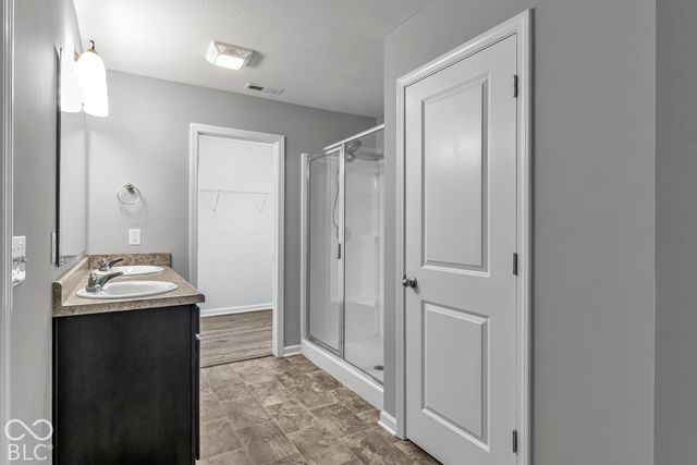 394 Longleaf Lane, Greenfield, IN 46140
