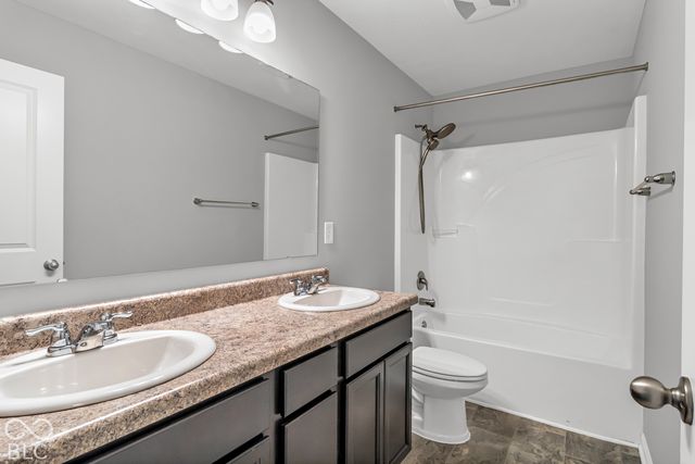 394 Longleaf Lane, Greenfield, IN 46140