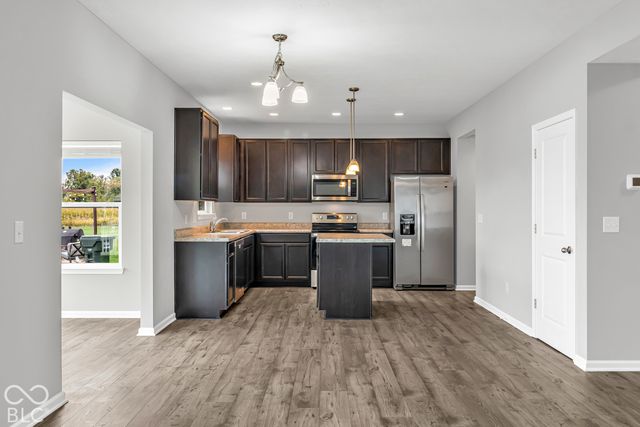 394 Longleaf Lane, Greenfield, IN 46140
