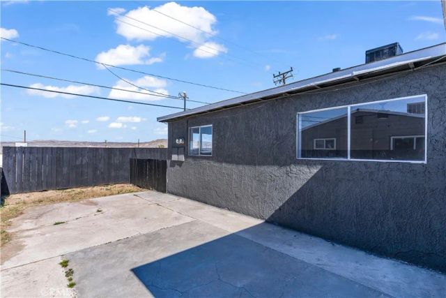 813 E Fredricks Street, Barstow, CA 92311