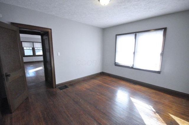 1243 N 5th Street, Columbus, OH 43201
