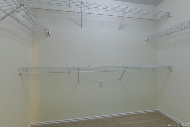 6722 Loma Vino, San Antonio, TX 78233