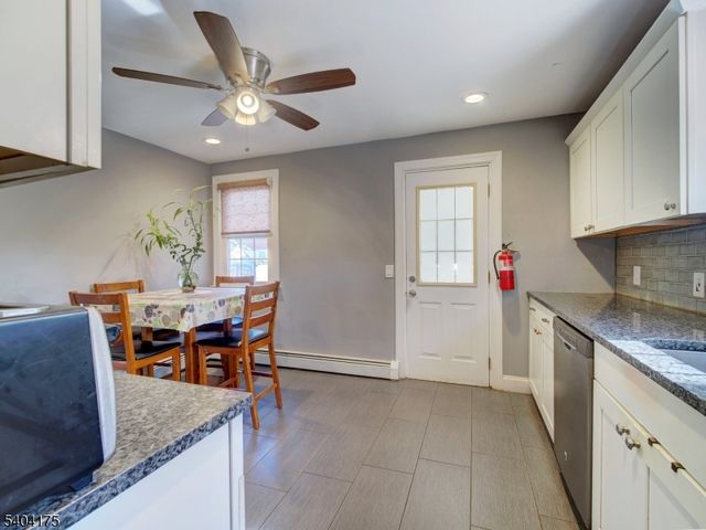 812 Washington Ave, Linden City, NJ 07036