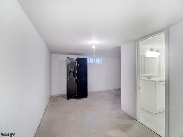 812 Washington Ave, Linden City, NJ 07036