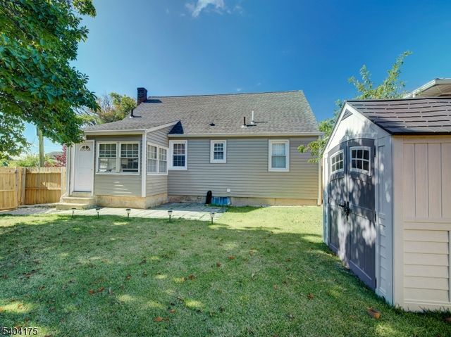 812 Washington Ave, Linden City, NJ 07036